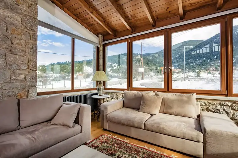 Le Mont Residence living space in Parnassos